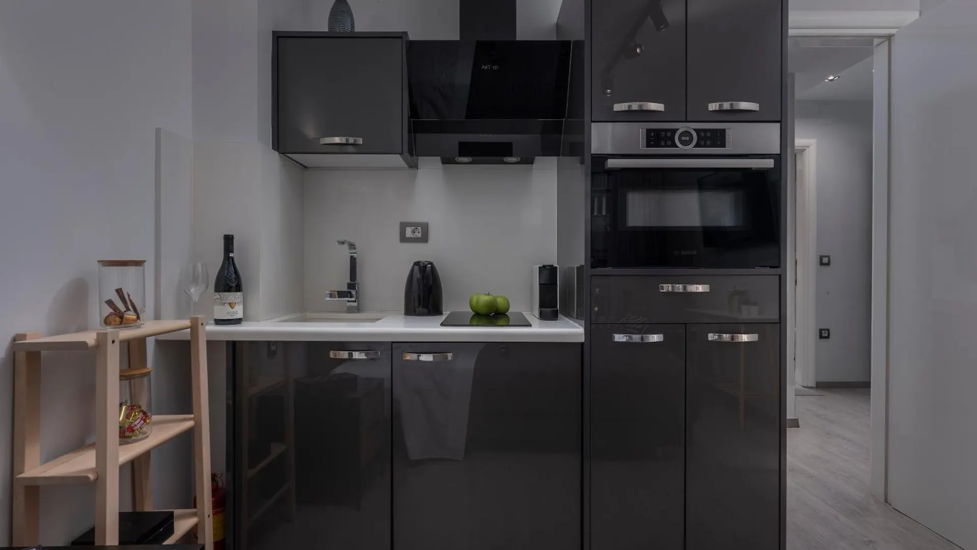 Galleries Elegant Suites Thessaloniki Apartment